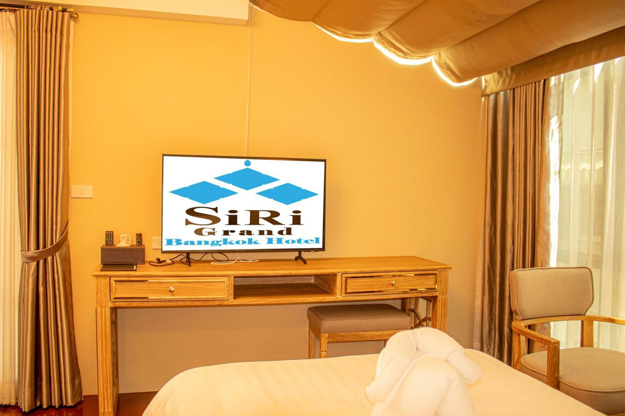 Siri Grand Bangkok Hotel 외부 사진