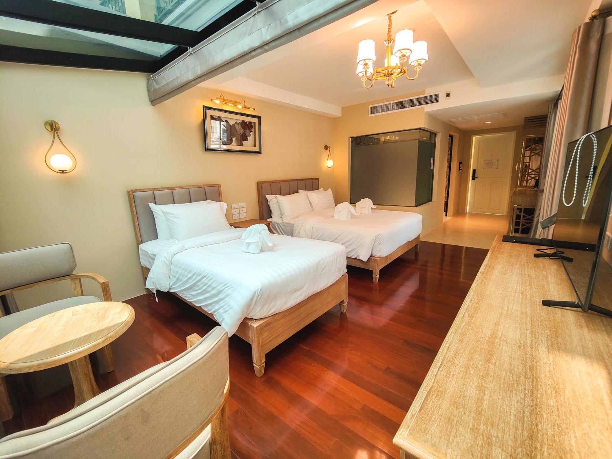 Siri Grand Bangkok Hotel 외부 사진