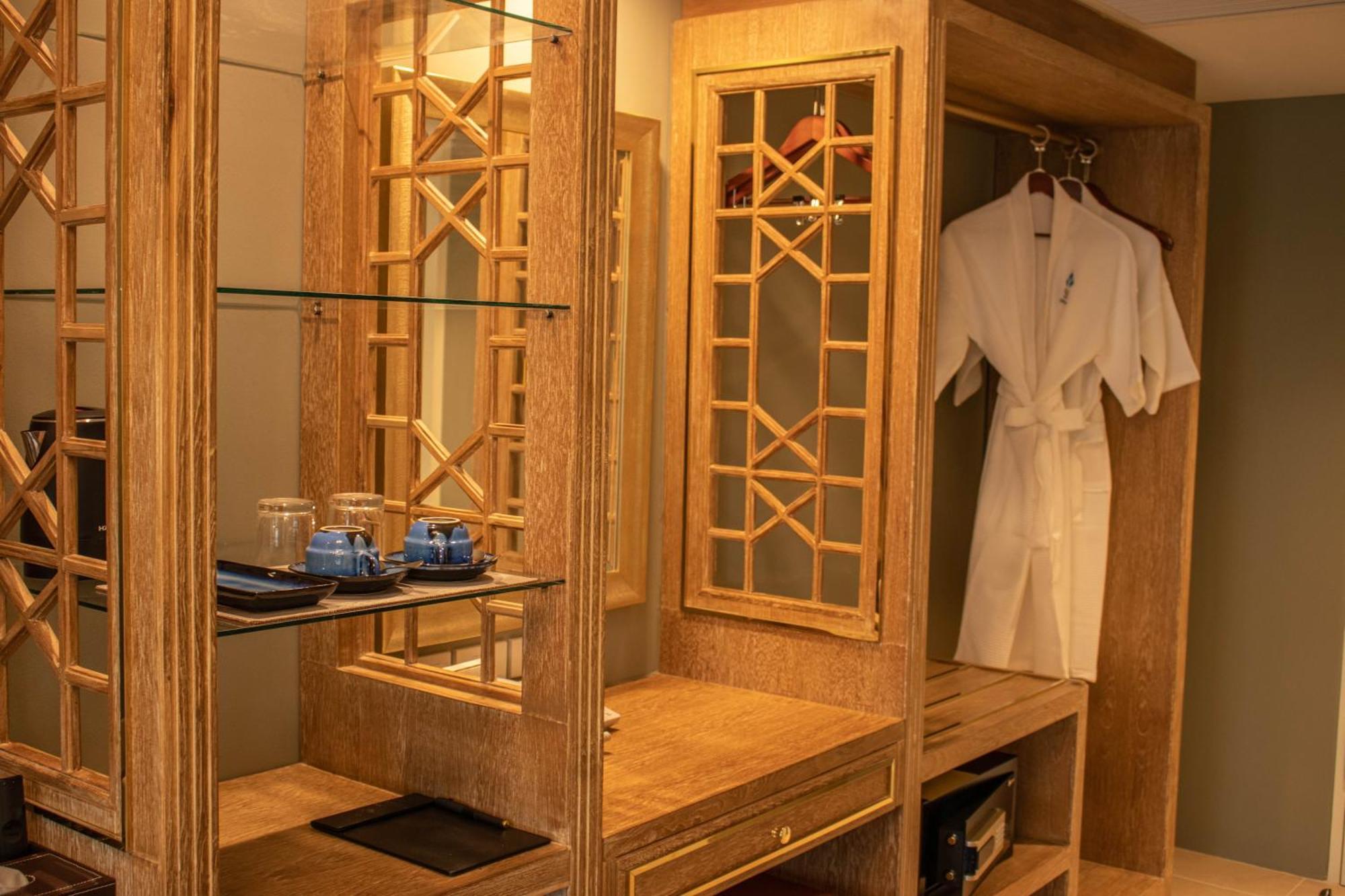 Siri Grand Bangkok Hotel 외부 사진