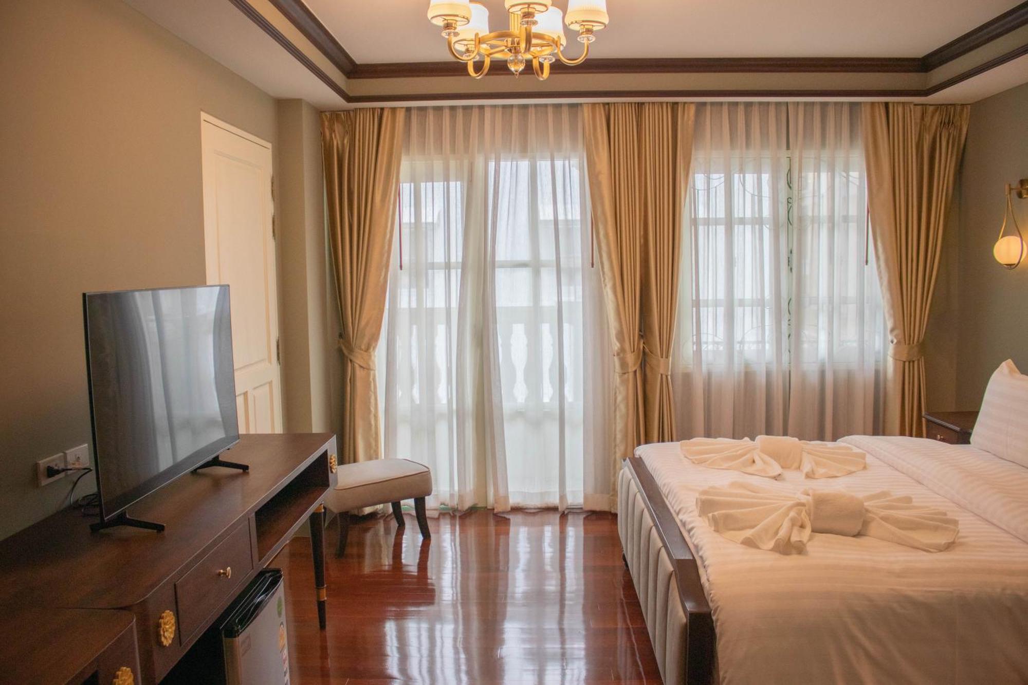 Siri Grand Bangkok Hotel 외부 사진